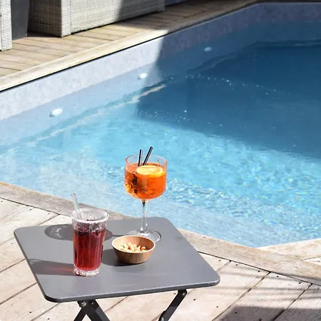 Le Trophée By M Hôtel Spa-3
